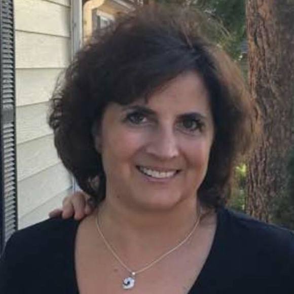 Meet your Posher, Angelina - Picture 1 of 1